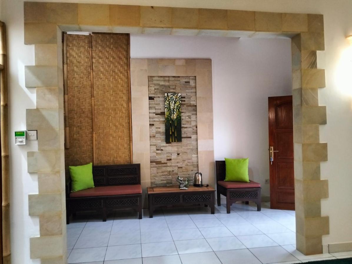 Kaia Lovina Guest House Junior Suite Ngoại thất bức ảnh